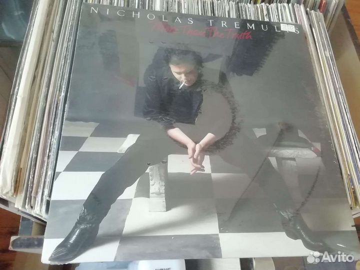 Nicholas Tremulis запечатанная