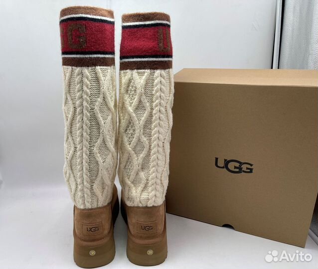 Женские Угги UGG Classic Sweater Letter