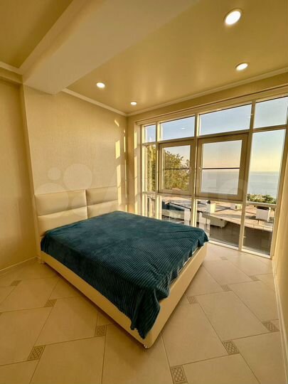 2-к. квартира, 55 м², 2/9 эт.