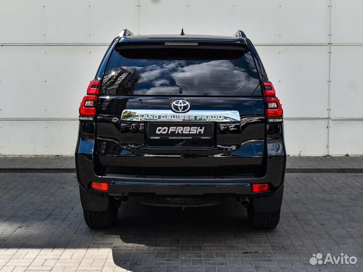 Toyota Land Cruiser Prado 2.8 AT, 2017, 198 065 км