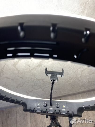 Кольцевая лампа 54 см бу