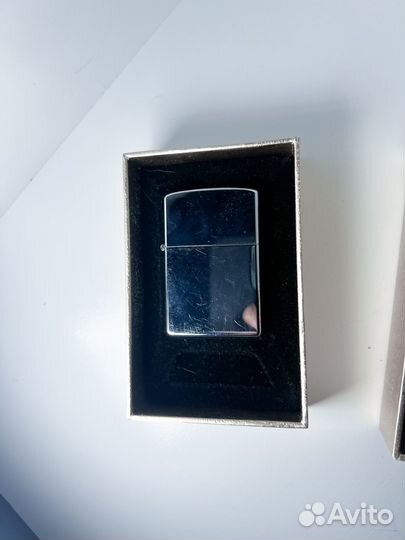 Зажигалка бензиновая