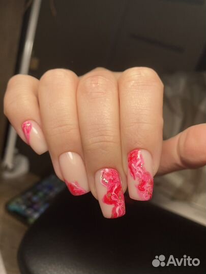 Маникюр, smart-педикюр, наращивание ногтей