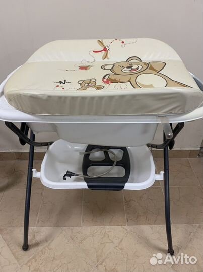 Ванночка и пеленальный стол Cam Neonato