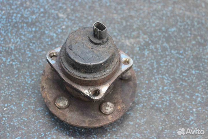 Ступица Toyota Allion (Тойота Аллион) ZZT240 42450