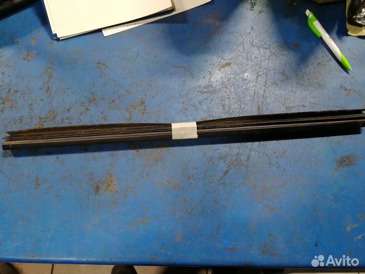 Бархотка внутренняя задней левой двери Фабия 2