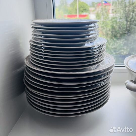 Набор столовой посуды СССР. Столовый сервиз