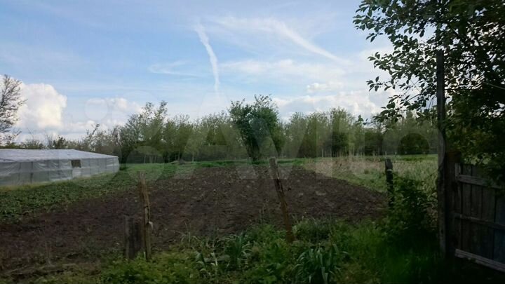 Дом 33 м² на участке 7 сот.