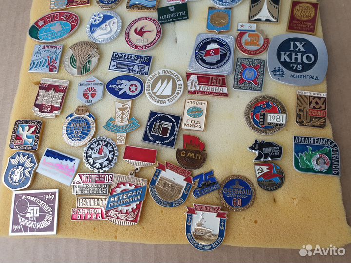 Значки СССР