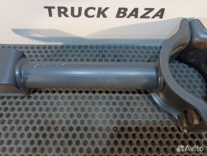 Стойка заднего стабилизатора