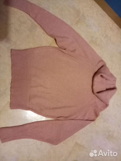 Свитер женский 44 разм