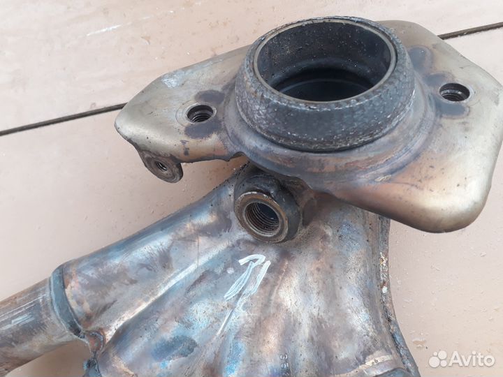 Коллектор выпускной Nissan Almera G15