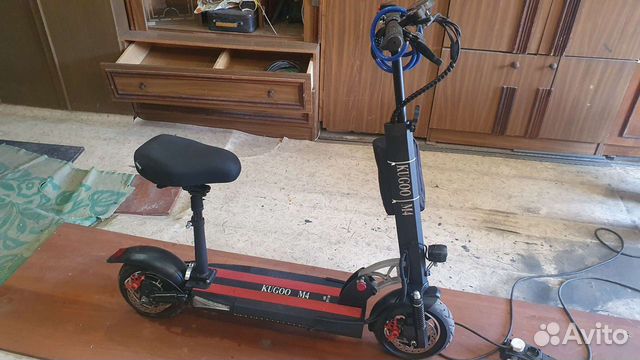 Электро самокат Kugoo M4