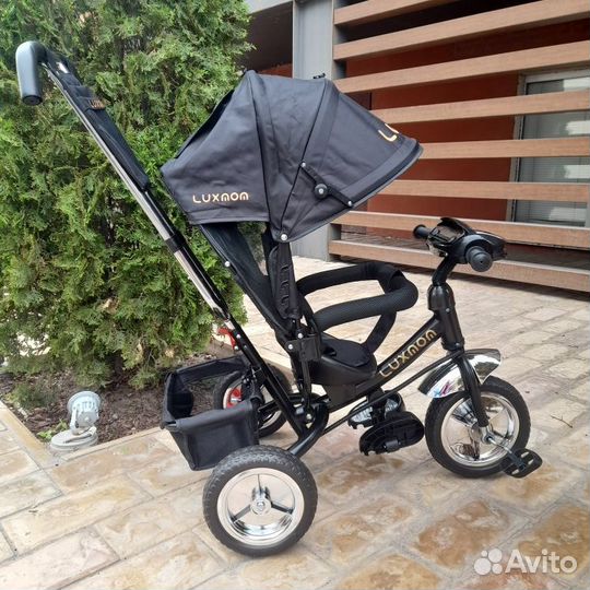 Трехколесный велосипед