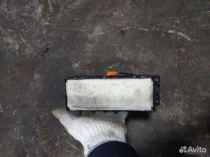 Подушка безопасности Volkswagen Passat B5