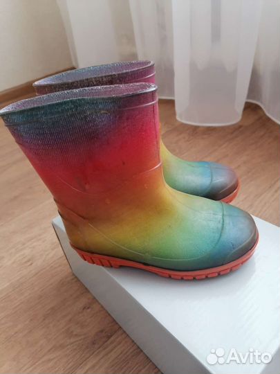 Резиновые сапожки для девочки 19 р