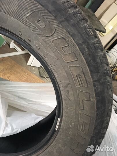 Bridgestone Dueler A/T 265/65 R17