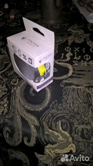 Жесткий кейс для наушников от Фишер Аудио