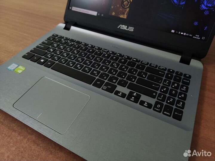 Тонкий мощный игровой ультрабук Asus 15