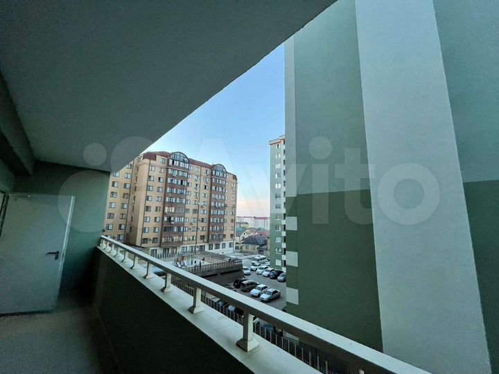 3-к. квартира, 120 м², 3/13 эт.