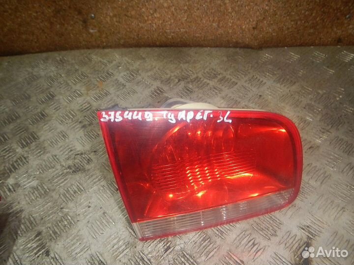 Фонарь задний внутренний левый, Volkswagen (Фолькс