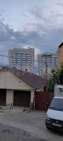 Комната 20 м² в 3-к., 1/2 эт.