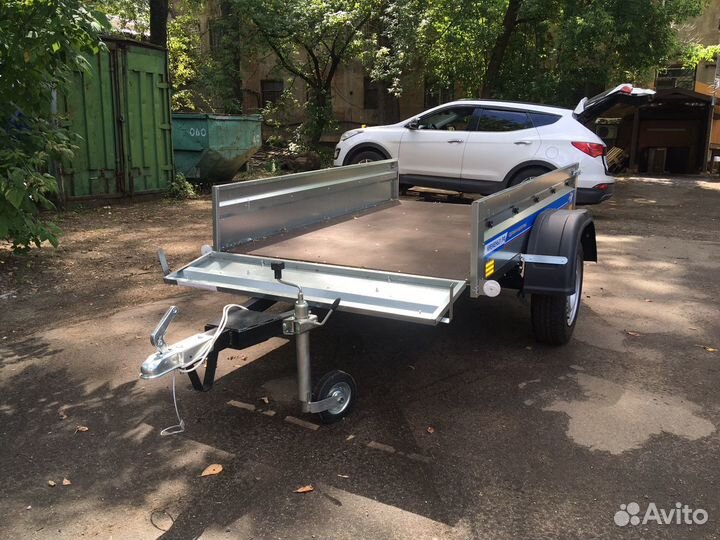 Прицеп Кремень 2х1.3 с тентом дугами колесами