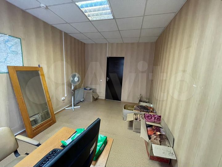 Офис, 210 м² из 6 кабинетов на севере