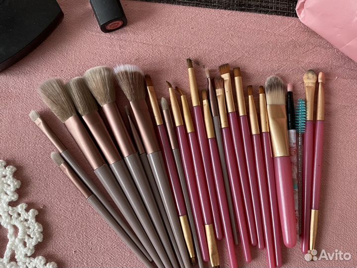 Кисти для макияжа