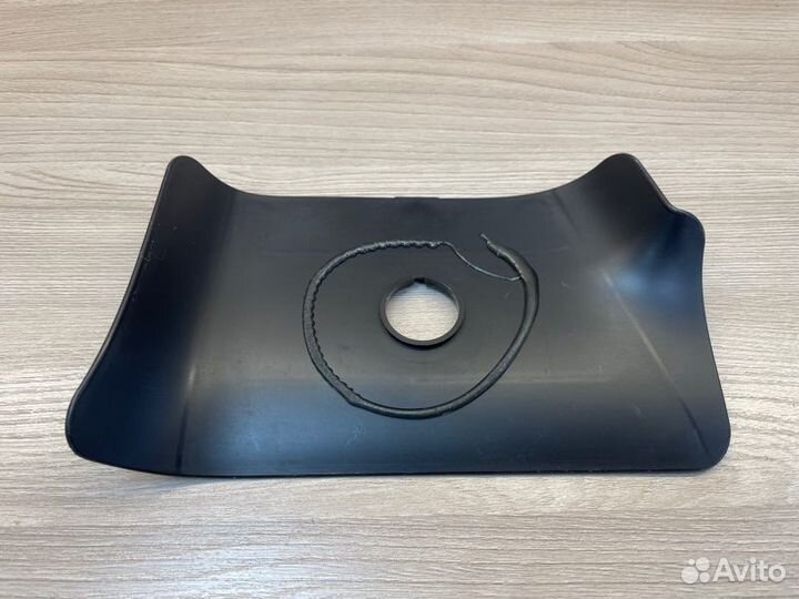 Накладка обшивки багажника Skoda Rapid