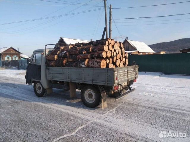 Навал дров. ГАЗ 3307 груженый дровами. Машина на дровах. УАЗИК дров. Дрова на УАЗИКЕ.