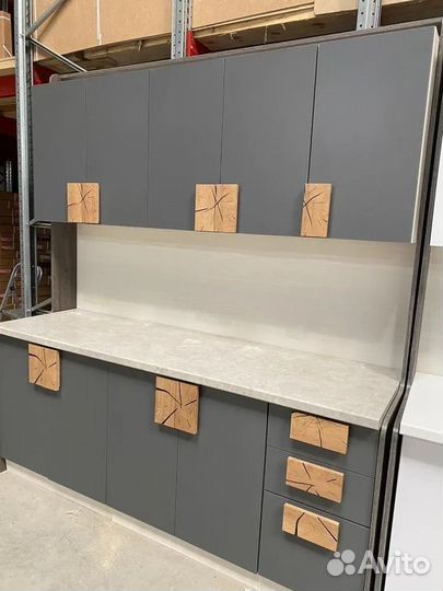 Кухня готовая матовая 2м в наличии от склада