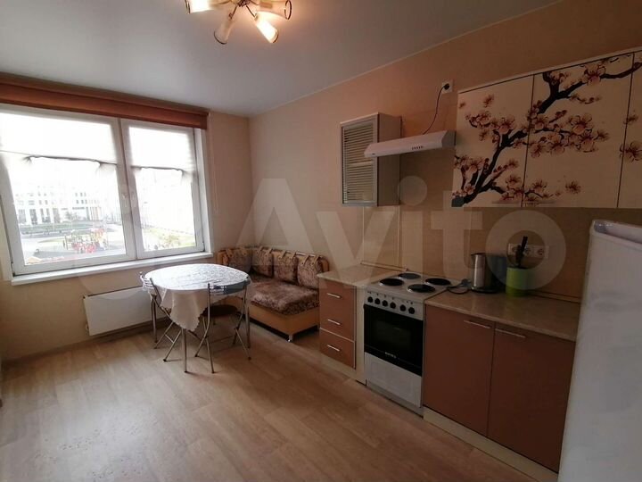 1-к. квартира, 42 м², 3/8 эт.