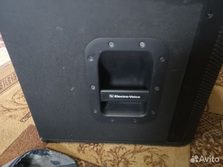 Еlectro-Voice ZxA1-SUB - активный сабвуфер