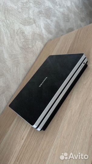 Портативный dvd плеер Toshiba SD-P1900SR