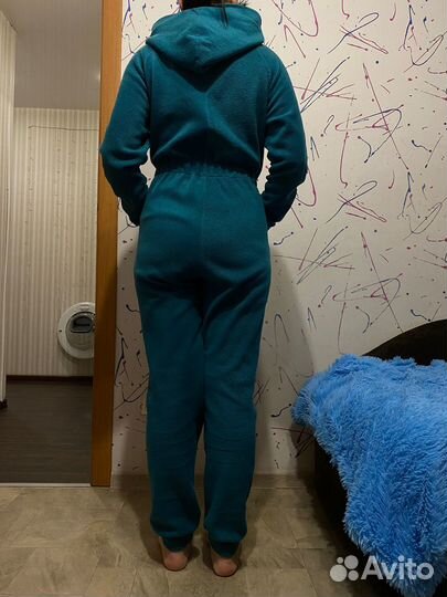 Комбинезон женский