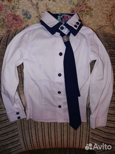 Блузка школьная