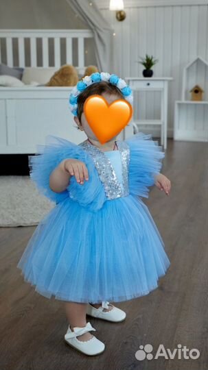 Платье и пинетки для малышки