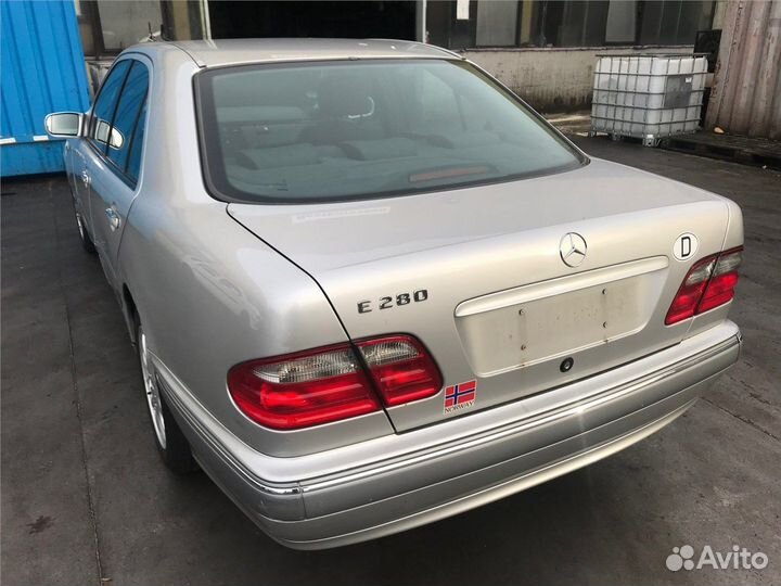 Разбор на запчасти Mercedes E W210 1995-2002