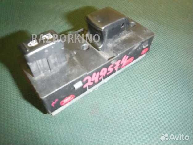 Кнопка стеклоподъемника