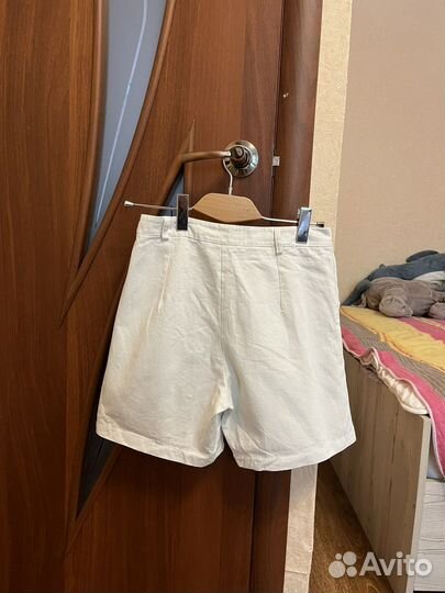 Шорты бермуды белые джинсовые
