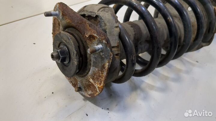 Амортизатор подвески левый передний Volvo XC90, 2010