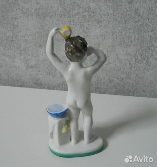 Статуэтка. лфз. Утро или Мальчик с кружкой