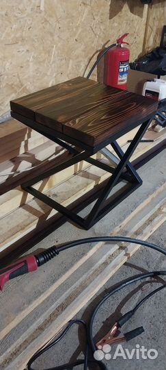 Табуретки в стиле лофт