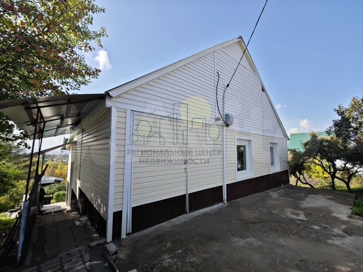 Дом 100 м² на участке 9 сот.