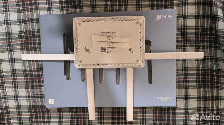 Гигабитный роутер Keenetic Giga (KN-1010)