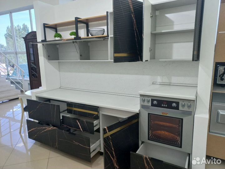 Прямая кухня готовая