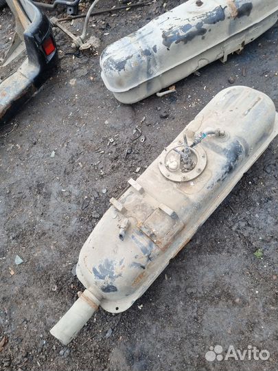Бензобак правый и левый на УАЗ patriot