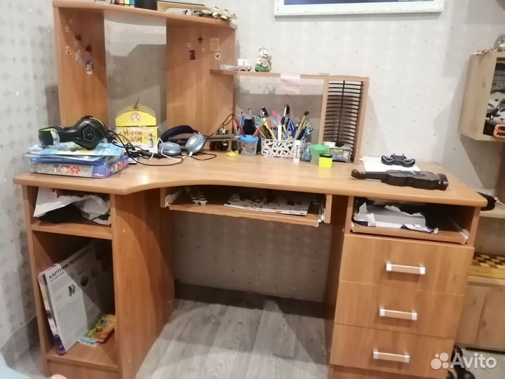 Компьютерный столик бу