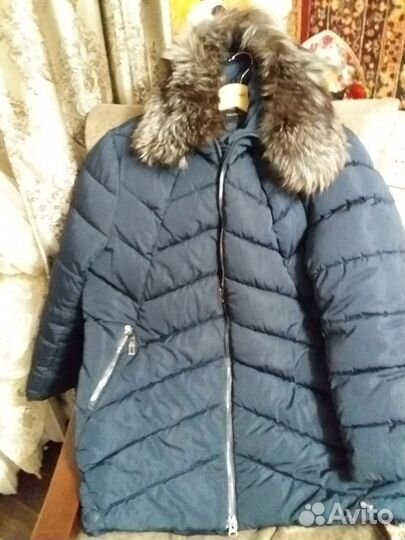 Пуховик зимний длинный женский с мехом